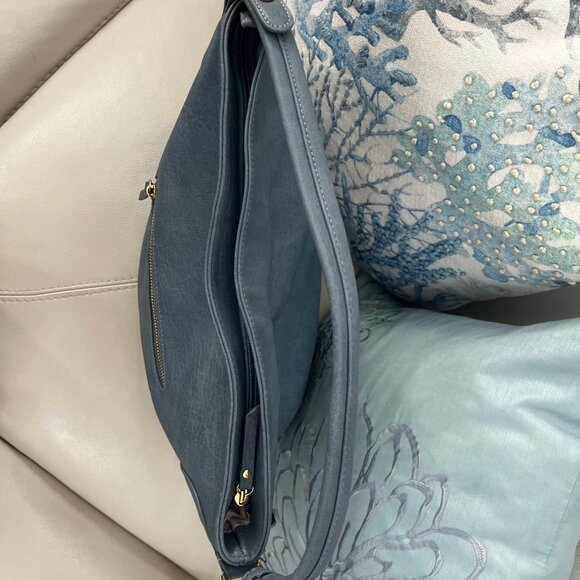 Sasha + Sofi Side Zipper Faux Leather Hobo Bag, Brand New! - Picture 6 of 9